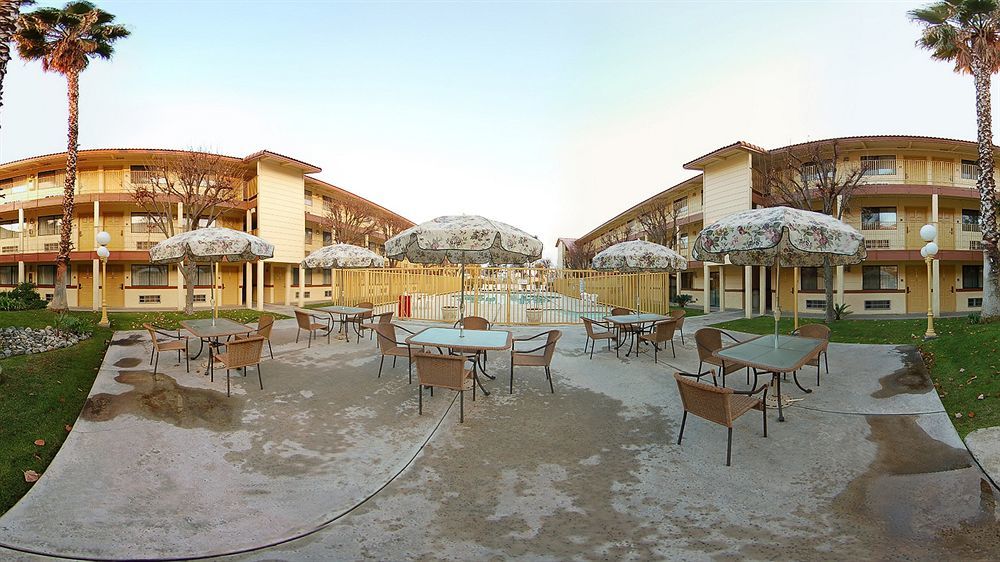 Quality Inn & Suites Bakersfield Esterno foto